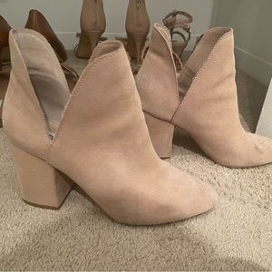 Womens Steve Madden booties
